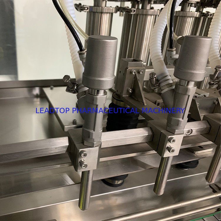 700 kg de peso Máquina automática de llenado de botellas de líquido rotativa 6 kW Consumo de energía Certificado CE
