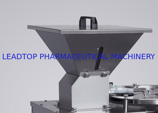 Máquina contadora automática de tabletas y cápsulas con rango de llenado de 2-9999 piezas/botella, hasta 15 de capacidad para la industria farmacéutica